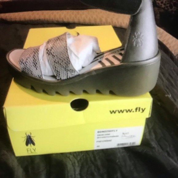 NEW … Fly London snake/Jane wedges - Picture 6 of 7